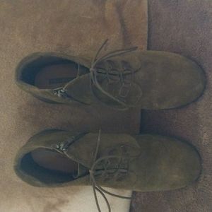 Women's Clark Booties in Sz 8.5 M. Color is a Tan